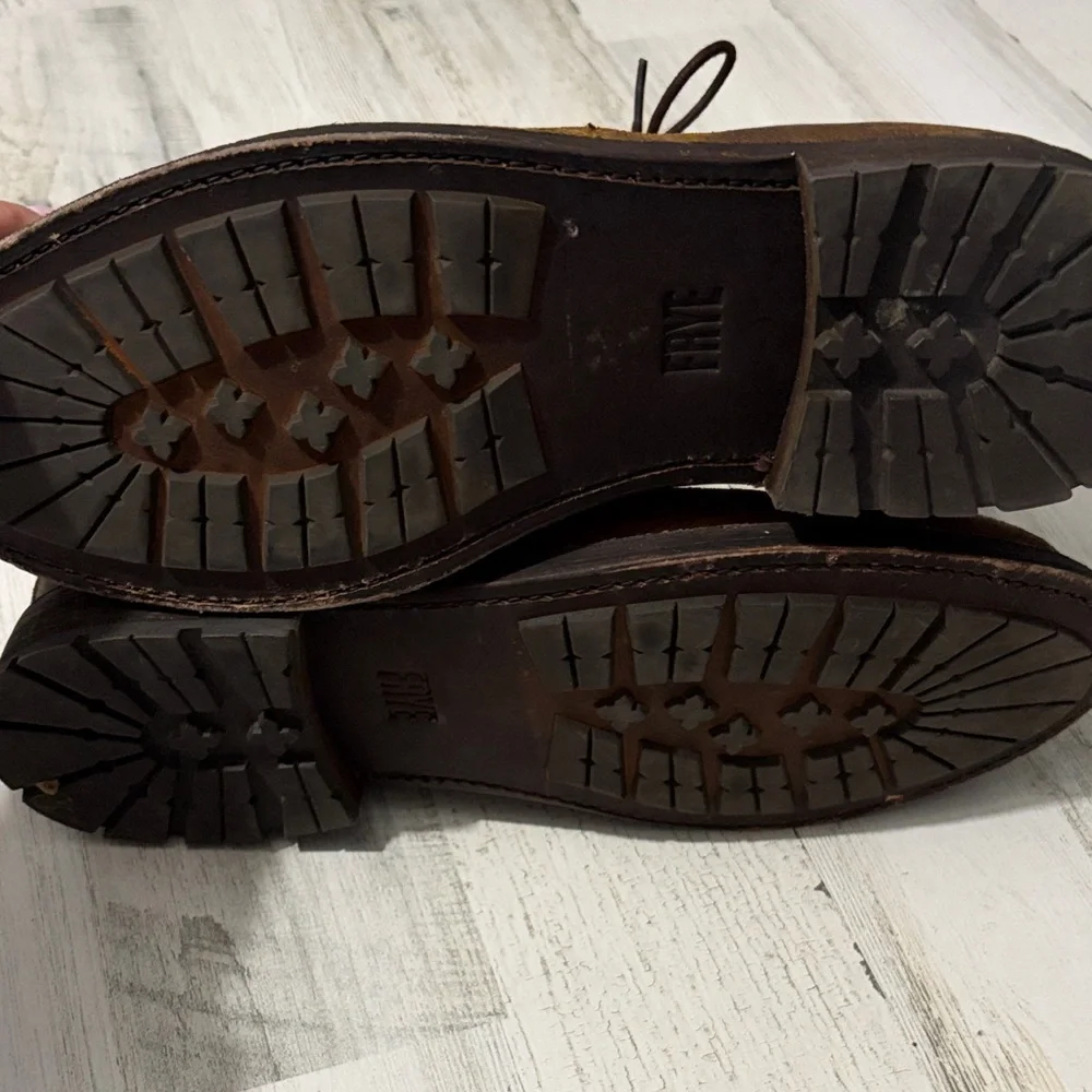 Frye Men's Bowery Leather Chukka Boots Size 11